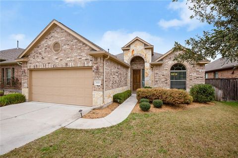 2820 Garnet Ridge DR Leander TX 78641