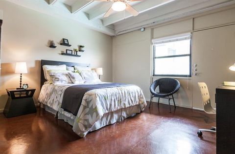 Photo of 2408 Leon ST #100, Austin, TX 78705 (MLS # 2139301)