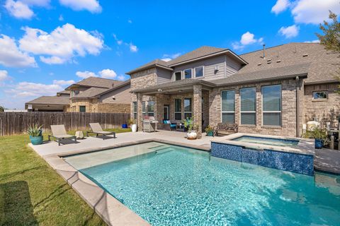 504 Leon LOOP Liberty Hill TX 78642