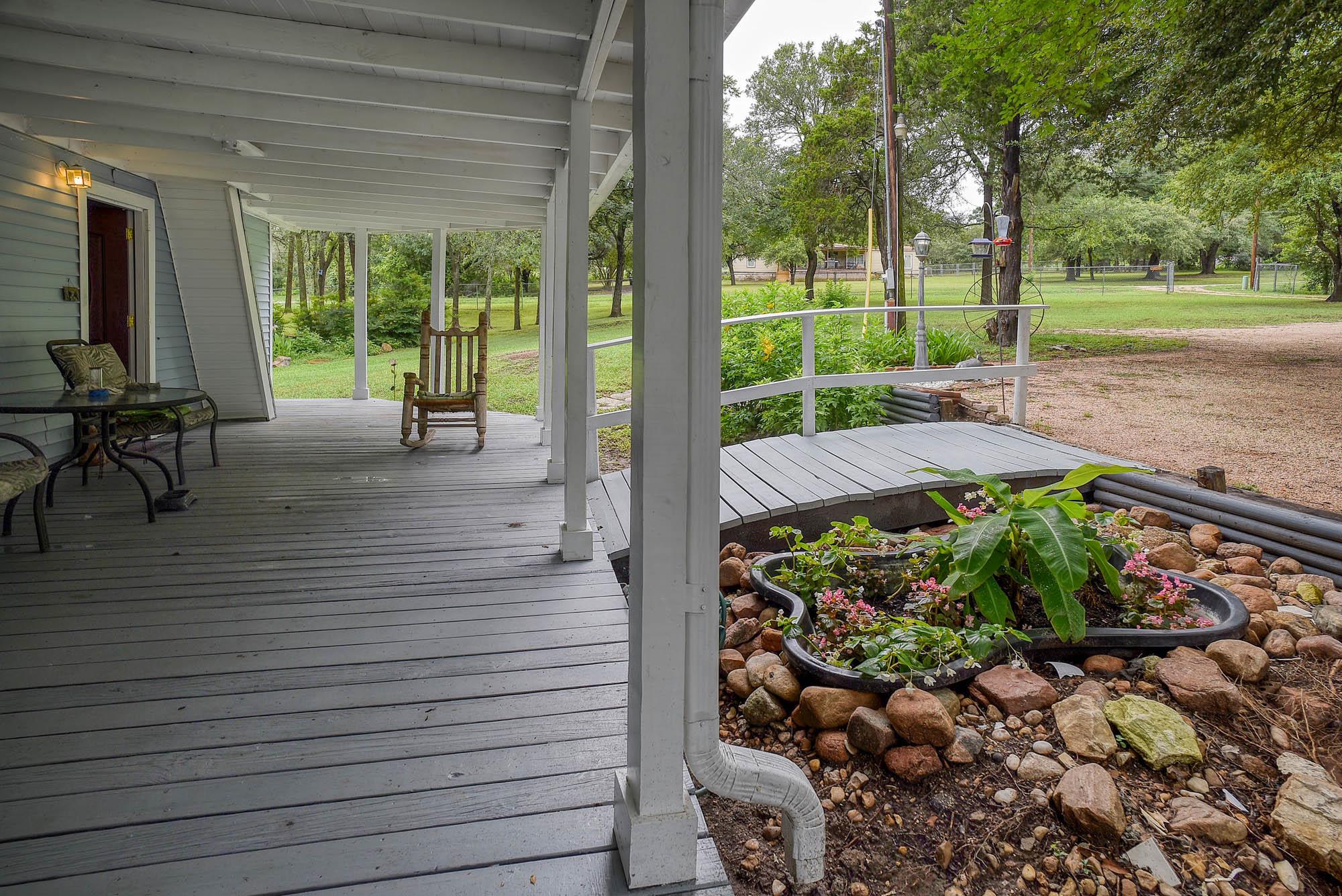 147 Deer Run DR