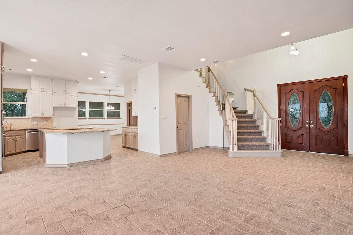 4303 Bob Wire RD
