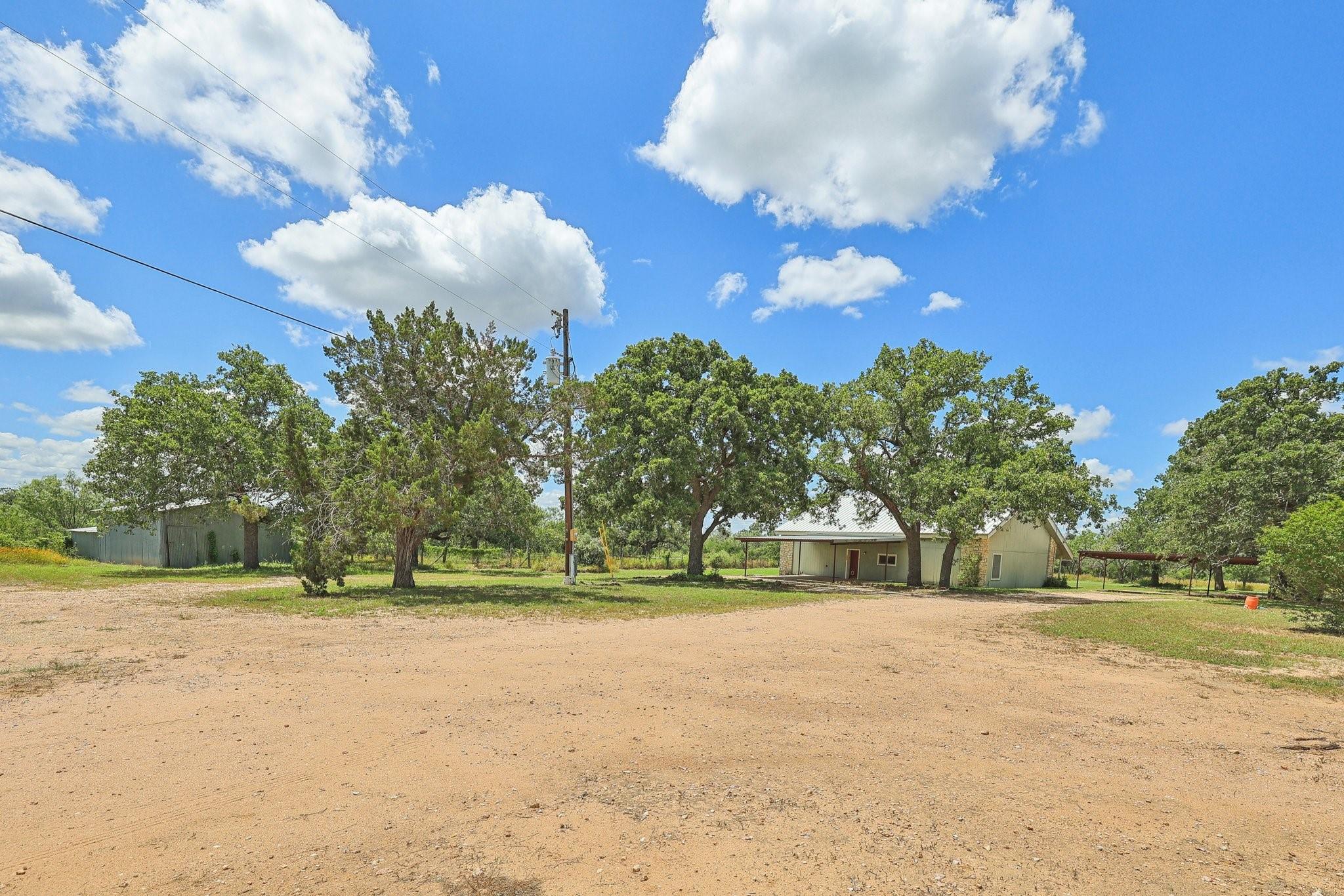 2715 Crider RD