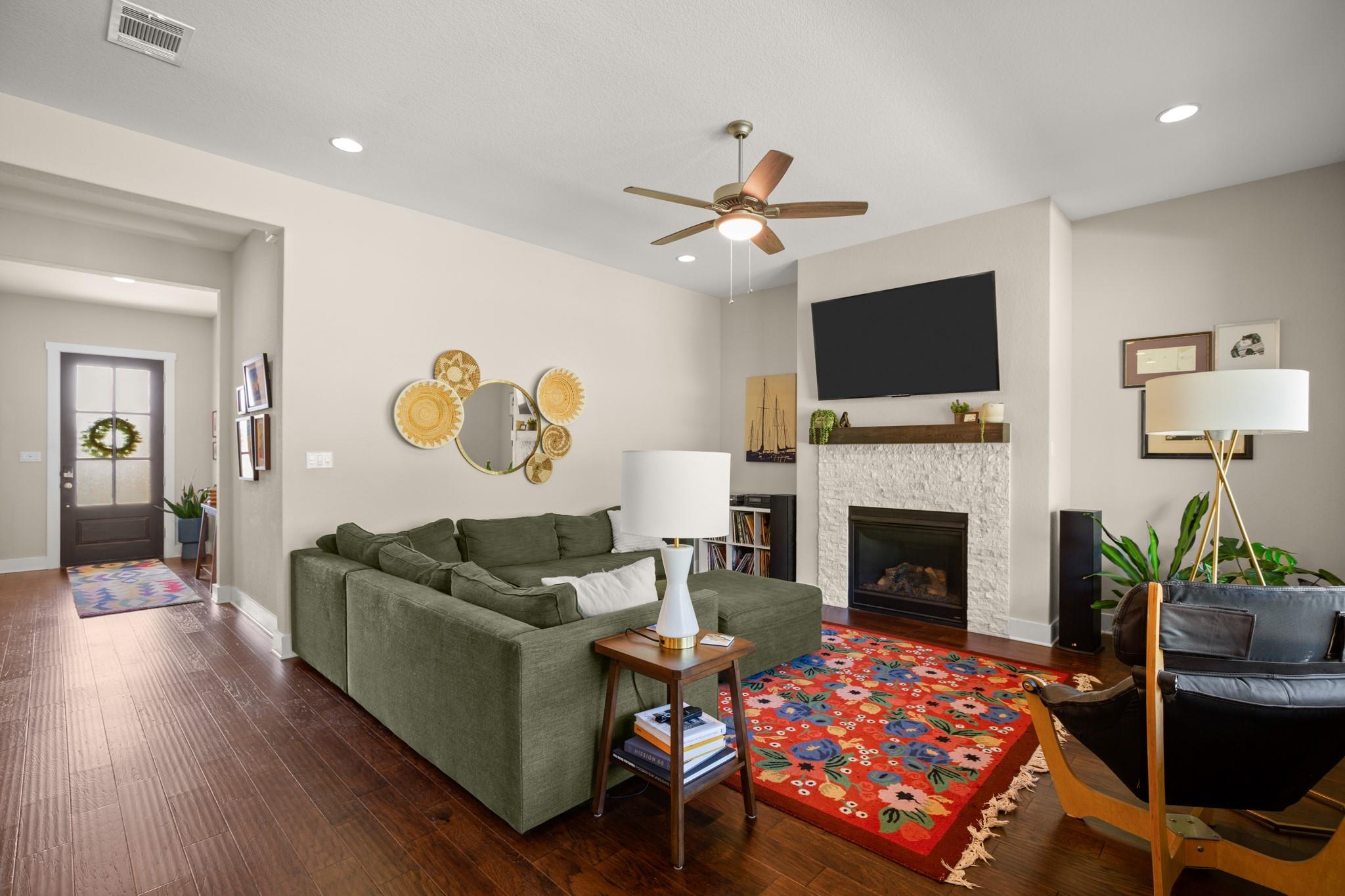 1609 Indian Apple WAY