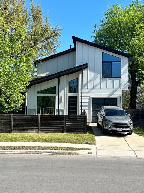 Photo of 2306 Canterbury ST #1, Austin, TX 78702 (MLS # 1485952)