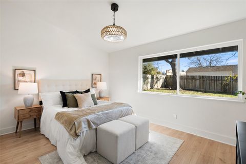 Tiny photo for 6509 Ashland CIR, Austin, TX 78723 (MLS # 9800140)