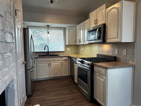 Tiny photo for 504 SUZZANE RD, Pflugerville, TX 78660 (MLS # 1494892)