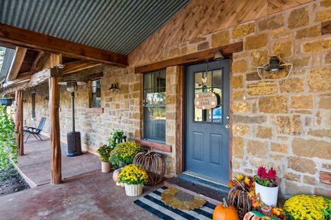 2076 CR 108 Burnet TX 78611