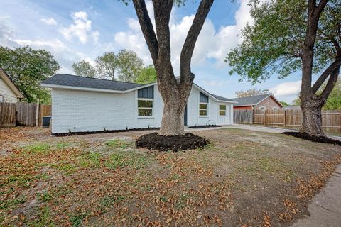 Tiny photo for 5106 Regency DR, Austin, TX 78724 (MLS # 7652249)