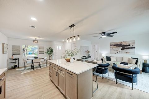 Tiny photo for 5106 Regency DR, Austin, TX 78724 (MLS # 7652249)