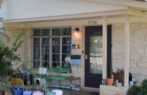 Photo of 1716 Karen Ave, Austin, TX 78757 (MLS # 7968204)