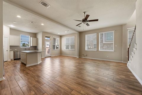 Tiny photo for 2202 Dillon Pond LN #B, Pflugerville, TX 78660 (MLS # 6370520)