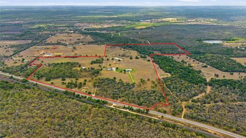 Photo of 13661 E HIGHWAY 90, Kingsbury, TX 78638 (MLS # 7327559)