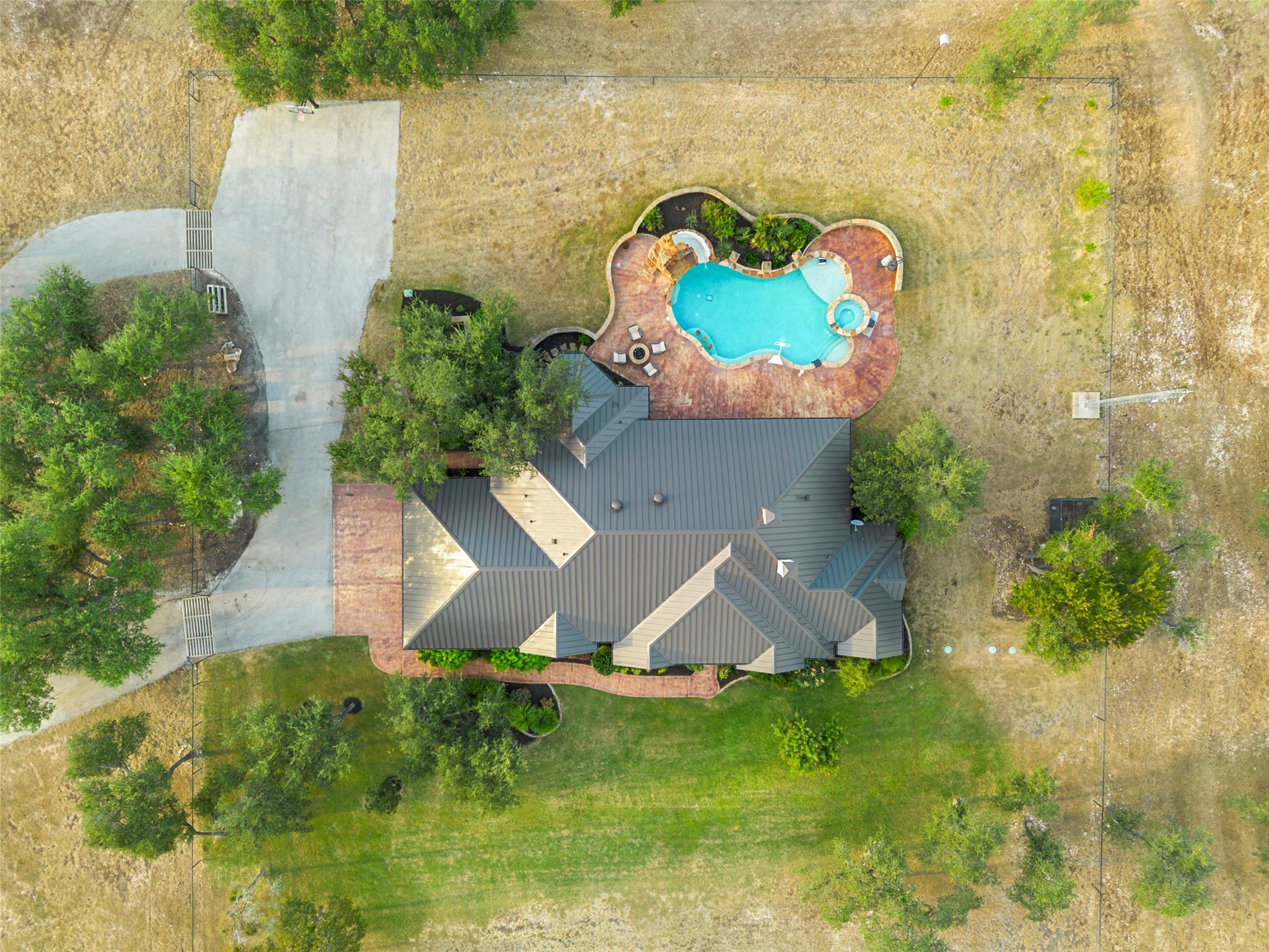 2700 County Road 282 RD