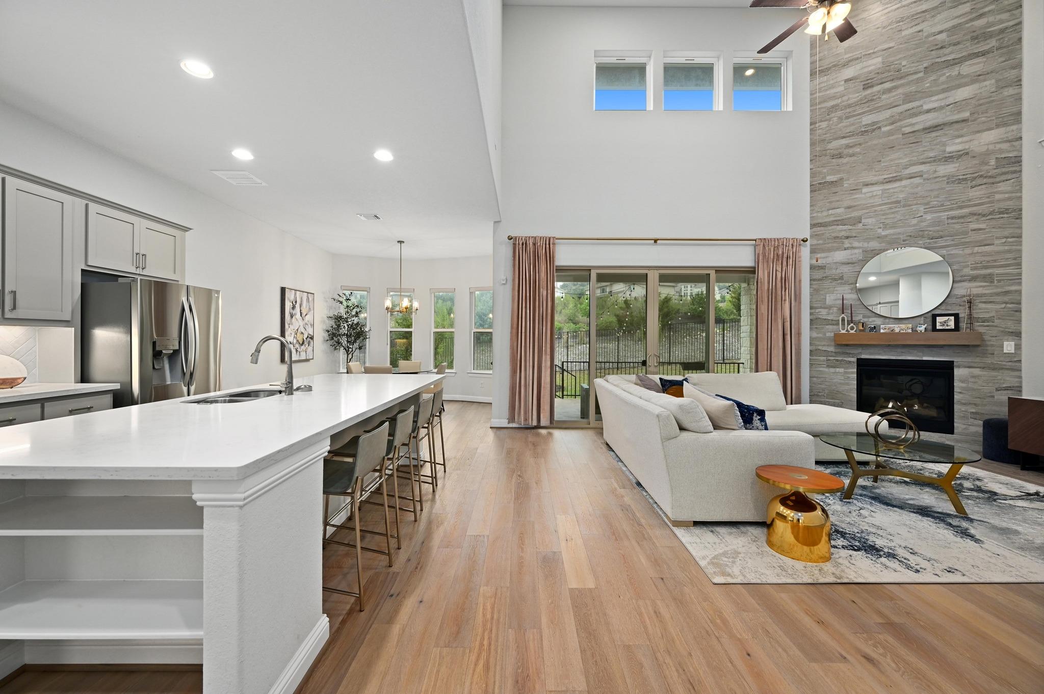 233 Abbeyville WALK