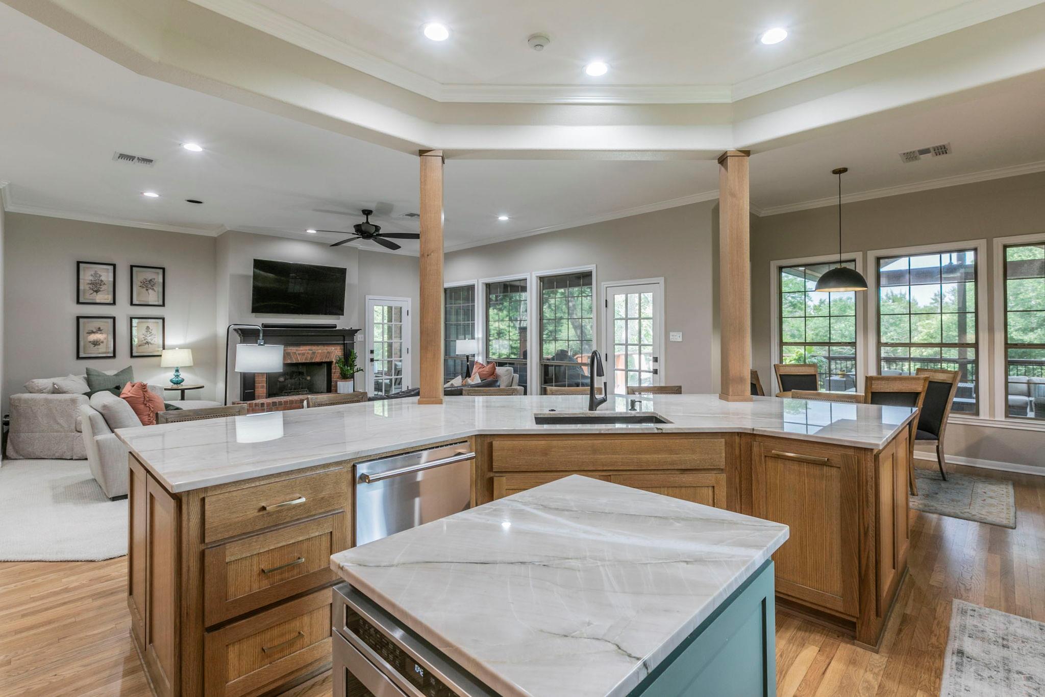 1705 Canyon Springs DR