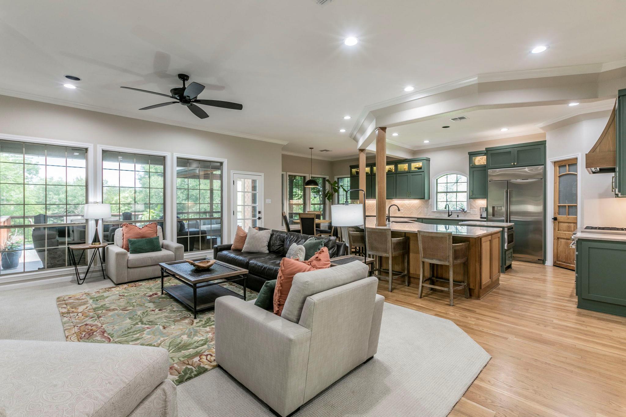 1705 Canyon Springs DR