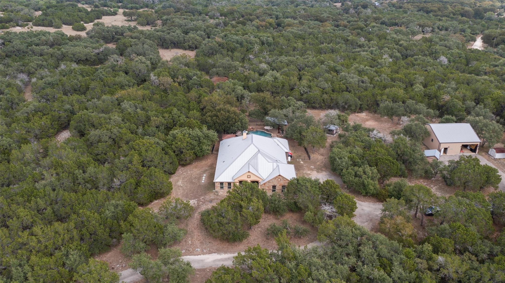 3740 County Road 207