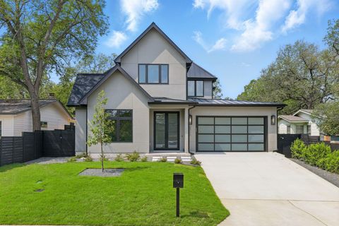 Photo of 2711 Pegram Ave, Austin, TX 78757 (MLS # 4203084)