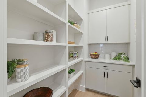 Tiny photo for 2711 Pegram Ave, Austin, TX 78757 (MLS # 4203084)