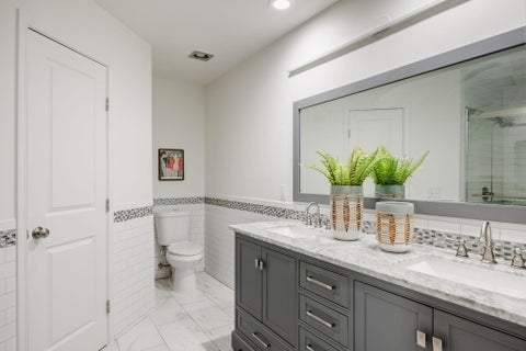 Tiny photo for 1003 Glen Oaks CT, Austin, TX 78702 (MLS # 9228720)