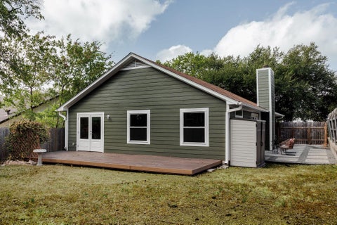 Tiny photo for 1003 Glen Oaks CT, Austin, TX 78702 (MLS # 9228720)