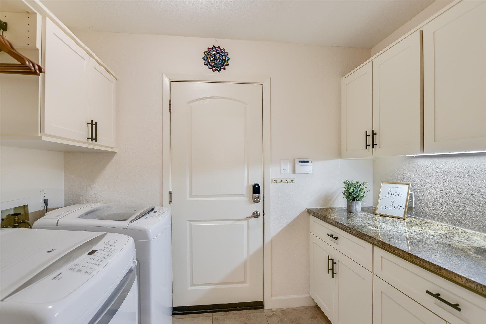 Austin, Texas 78750, United States, 4 Bedrooms Bedrooms, ,2 BathroomsBathrooms,Residential,Active,209787