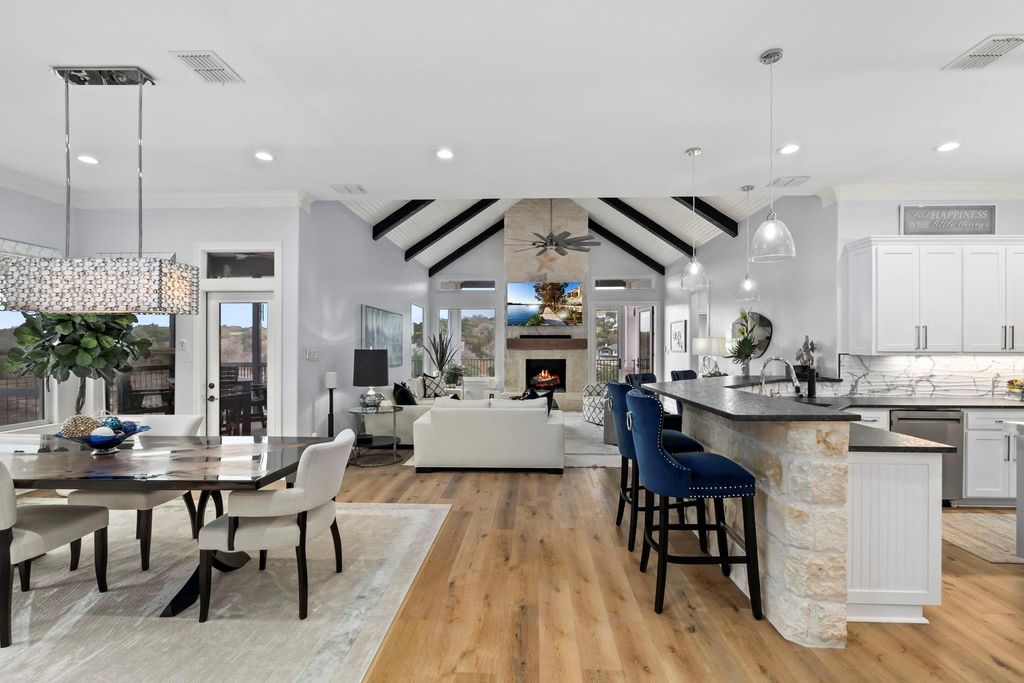 Photo of 2078 Connie DR, Canyon Lake, TX 78133 (MLS # 2822624)