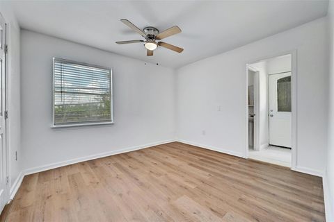 Tiny photo for 1200 Walnut Ave, Austin, TX 78702 (MLS # 9304799)
