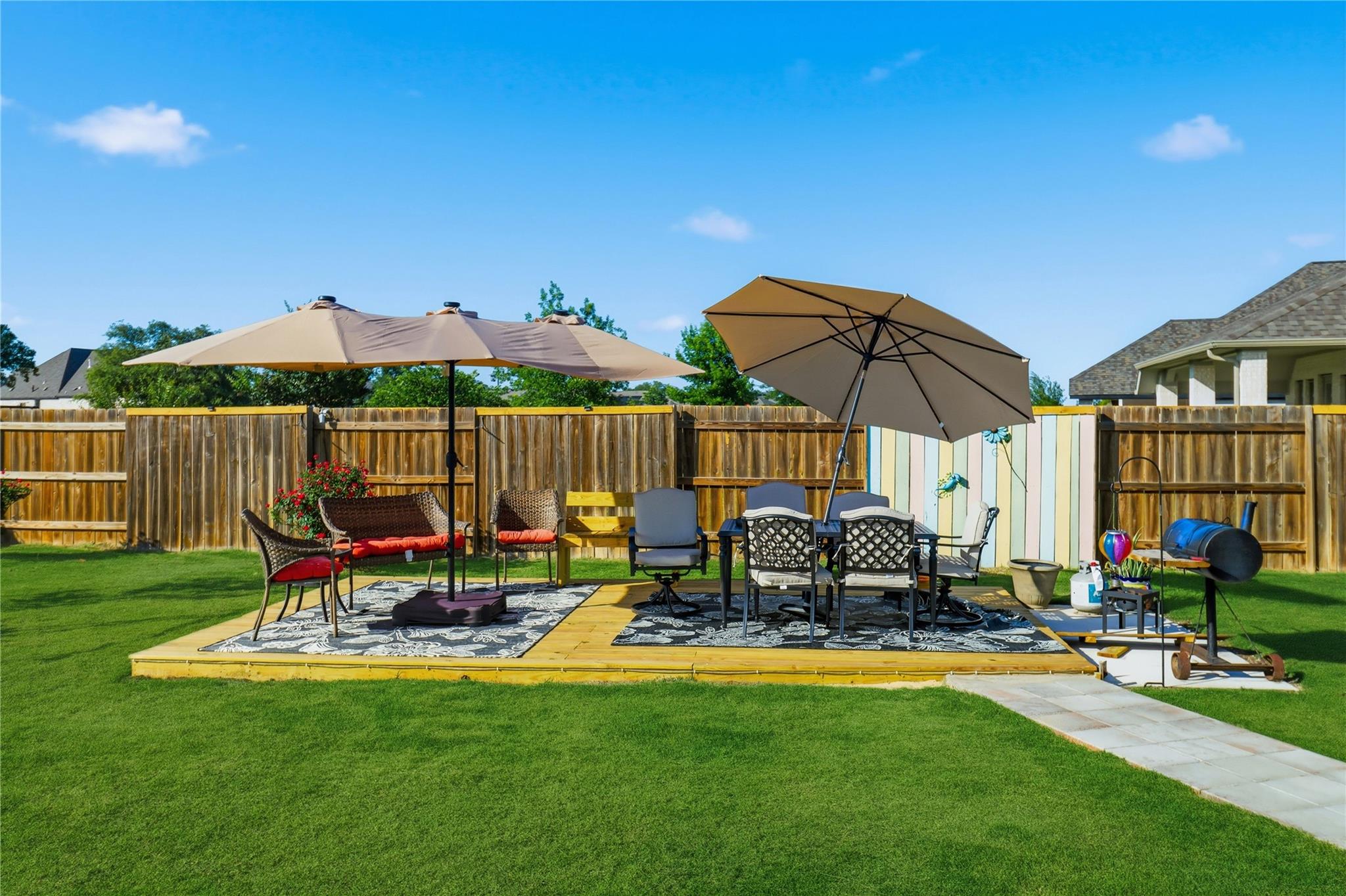 373 Coyote Creek WAY
