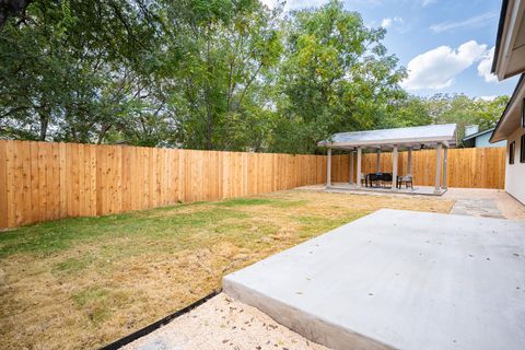 Tiny photo for 2105 Trede DR, Austin, TX 78745 (MLS # 2919850)