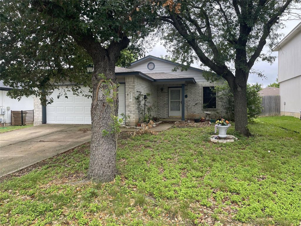 Photo of 110 Brentwood DR, Leander, TX 78641 (MLS # 4333772)