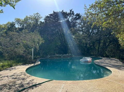 12304 Triple Creek CIR Dripping Springs TX 78620