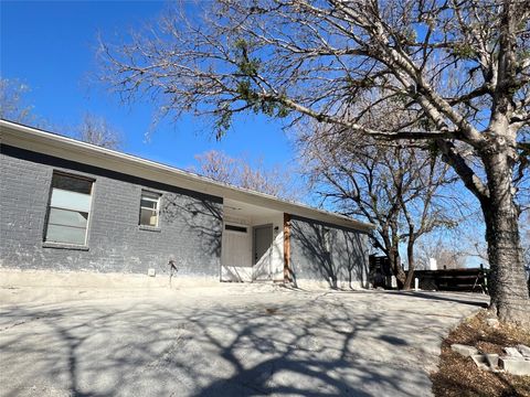 Photo of 3310 Hycreek DR, Austin, TX 78723 (MLS # 8155640)