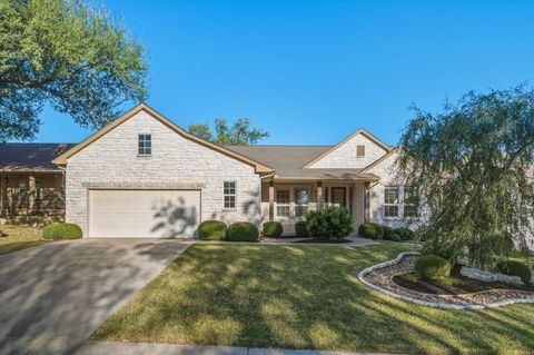 Photo of 114 Whippoorwill WAY, Georgetown, TX 78633 (MLS # 4376175)