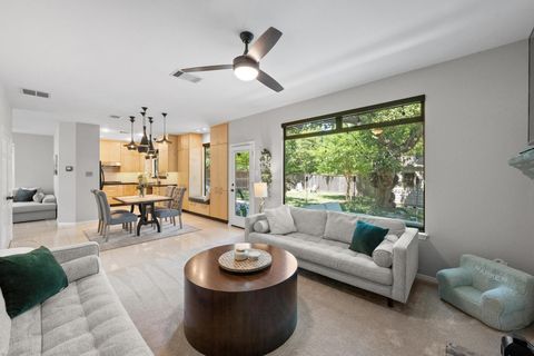 Tiny photo for 8015 Doe Meadow DR, Austin, TX 78749 (MLS # 6143014)