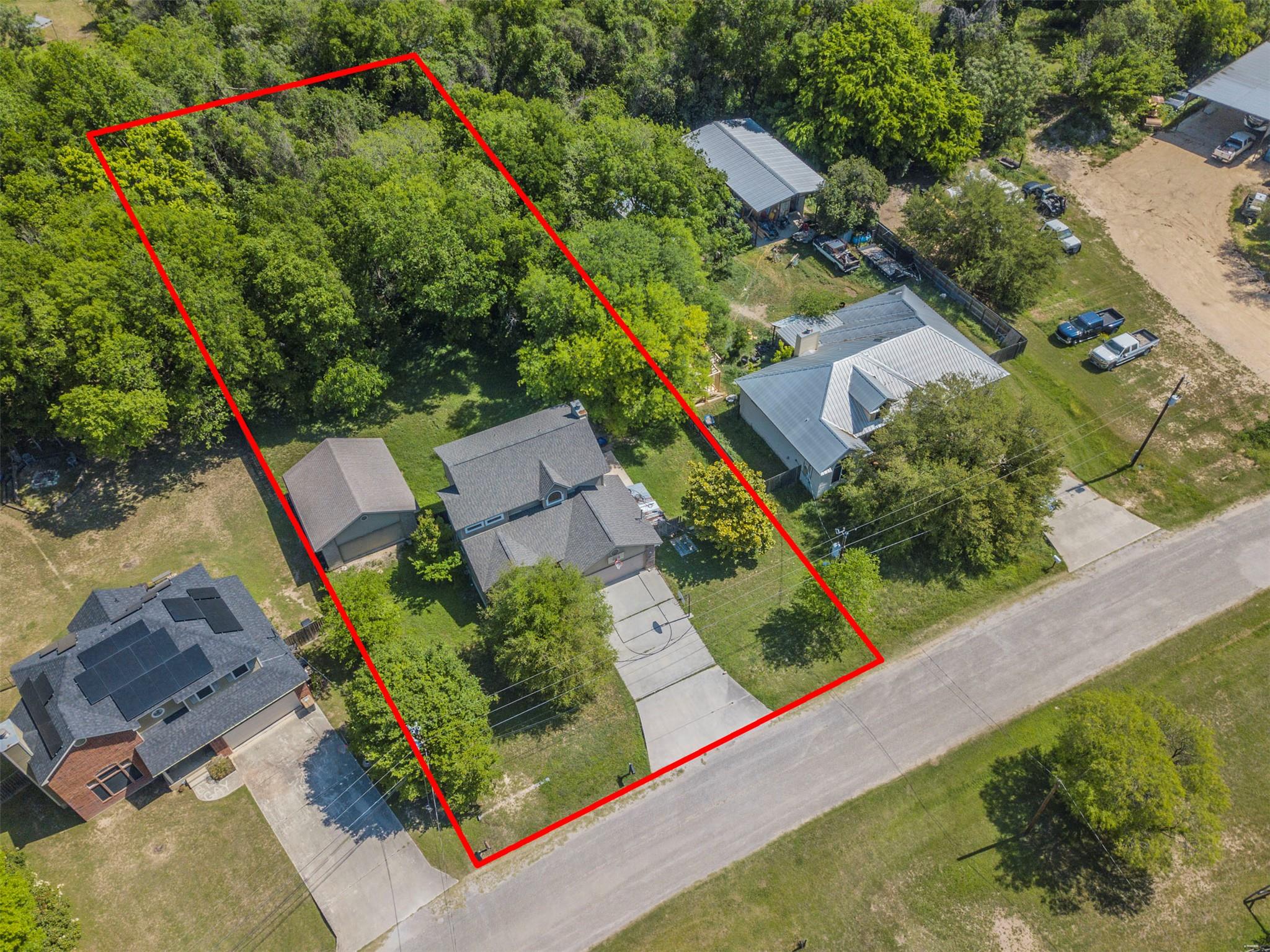 282 Spring River Dr, Martindale, TX, 78655