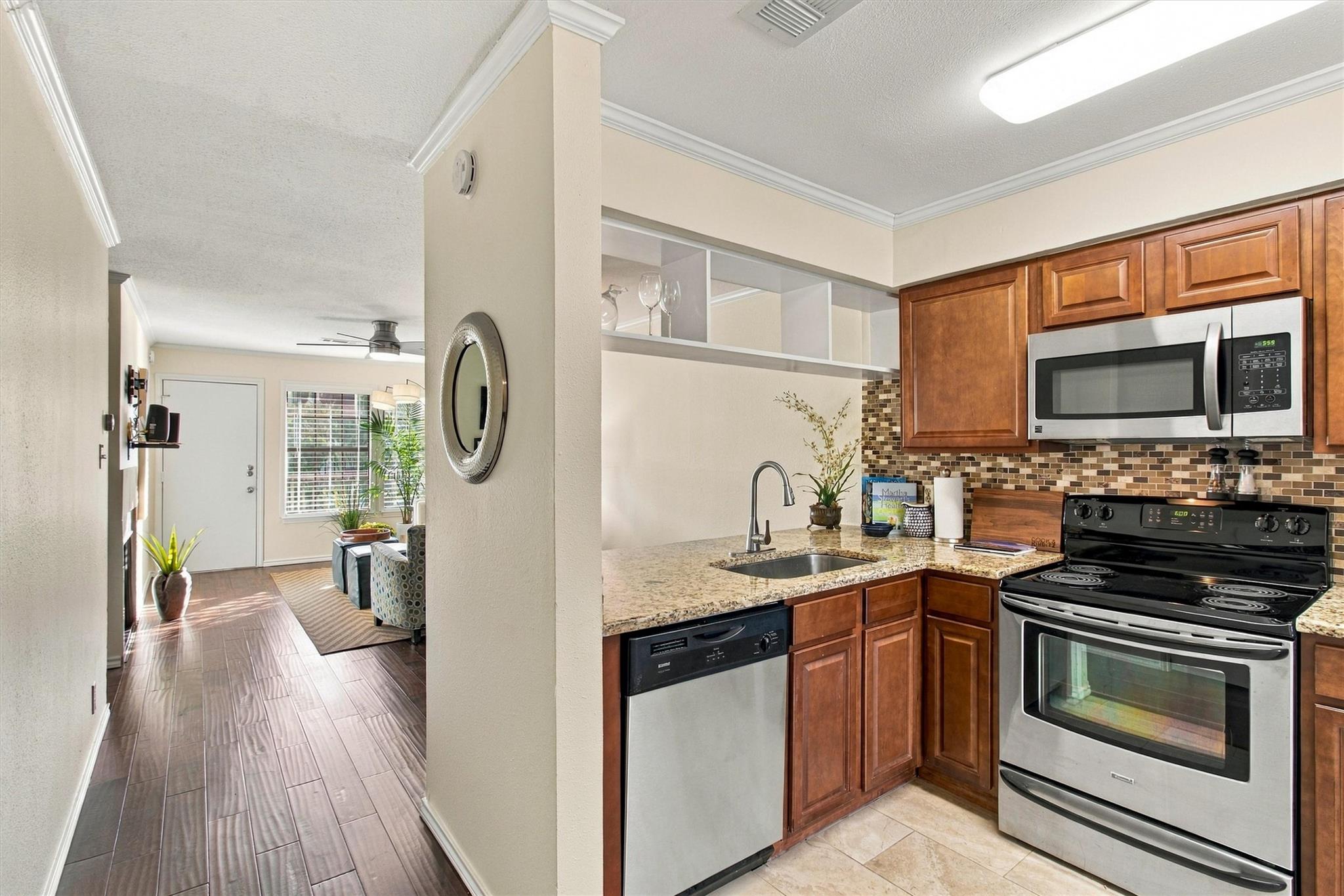 2215 Post RD 2055