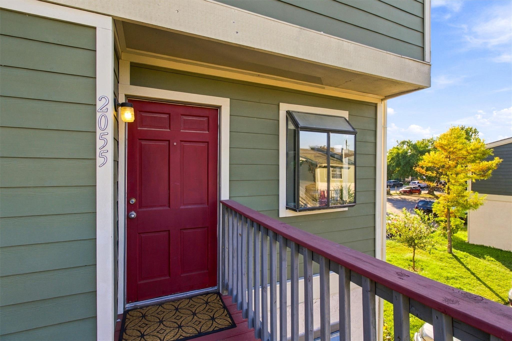 2215 Post RD 2055