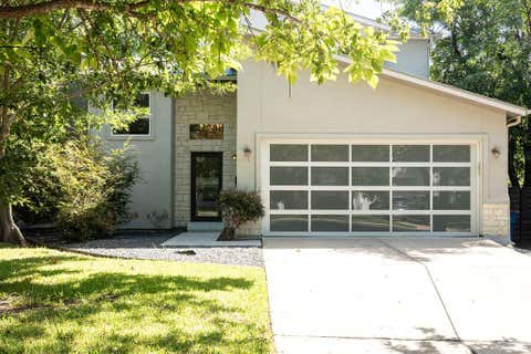 Photo of 5209 Valley Oak DR, Austin, TX 78731 (MLS # 5802896)