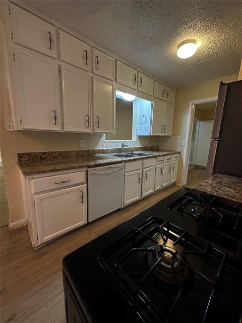 Tiny photo for 6802 Hanover LN, Austin, TX 78723 (MLS # 1784836)