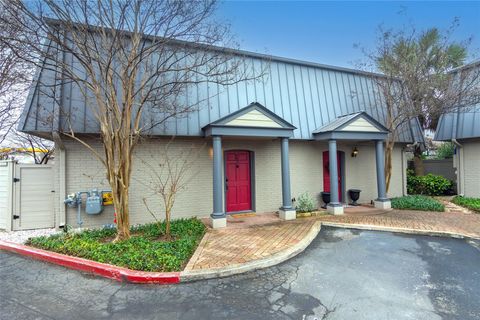 2500 Steck Ave 13 Austin TX 78757