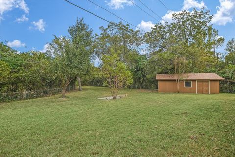 Tiny photo for 10615 Denell CIR, Austin, TX 78753 (MLS # 2925972)