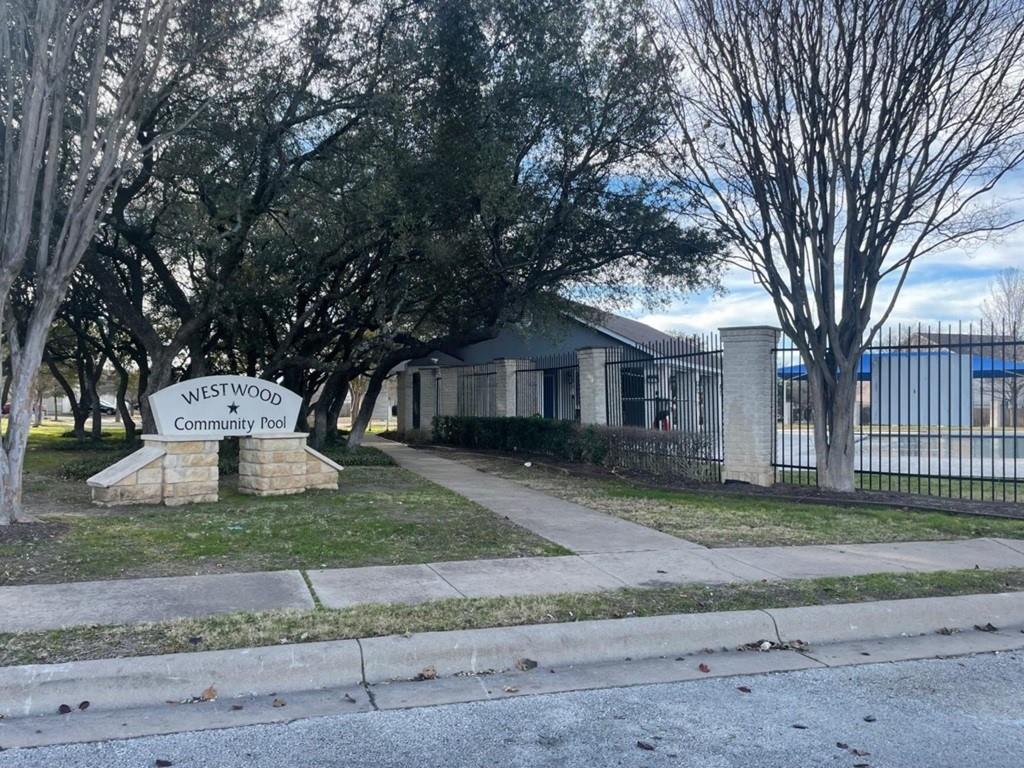 Leander, Texas 78641, United States, 3 Bedrooms Bedrooms, ,3 BathroomsBathrooms,Residential,Pending,24685