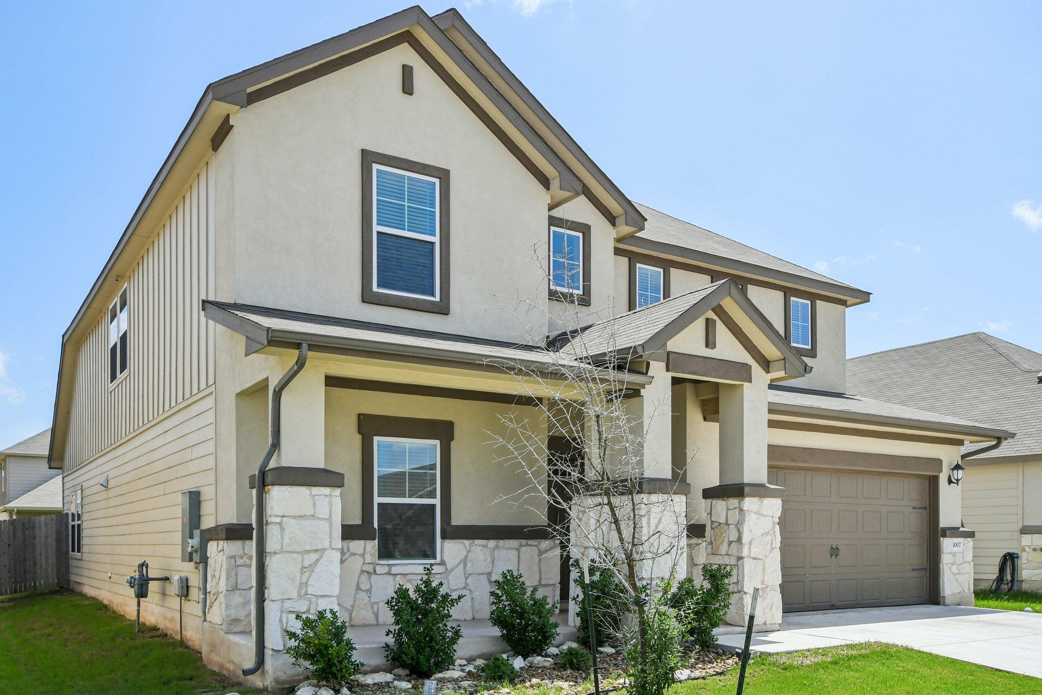 1007 Guadalupe Bass RD