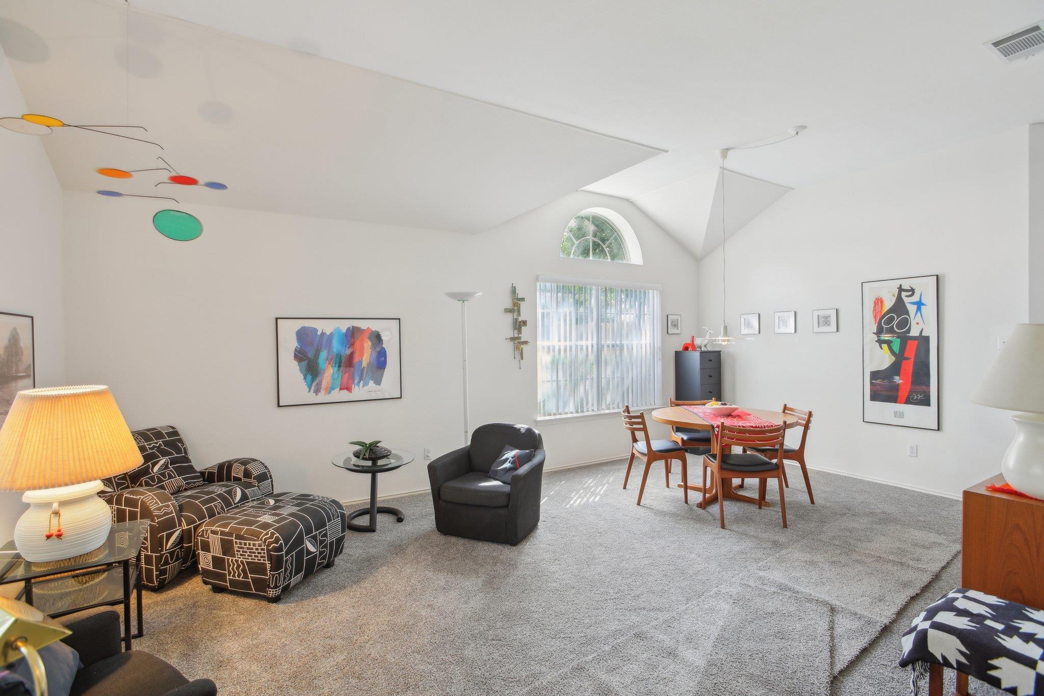 3933 Kristencreek LN