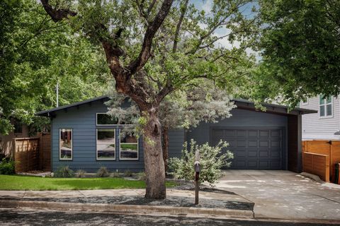 Photo of 1605 Maple Ave, Austin, TX 78702 (MLS # 3691336)
