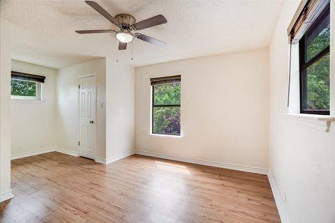 Tiny photo for 105 Fallbrook CT, Lakeway, TX 78734 (MLS # 9521745)