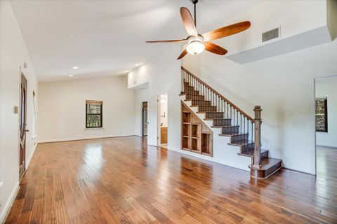 Tiny photo for 105 Fallbrook CT, Lakeway, TX 78734 (MLS # 9521745)