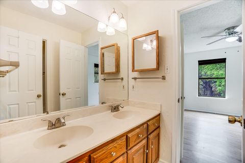 Tiny photo for 105 Fallbrook CT, Lakeway, TX 78734 (MLS # 9521745)