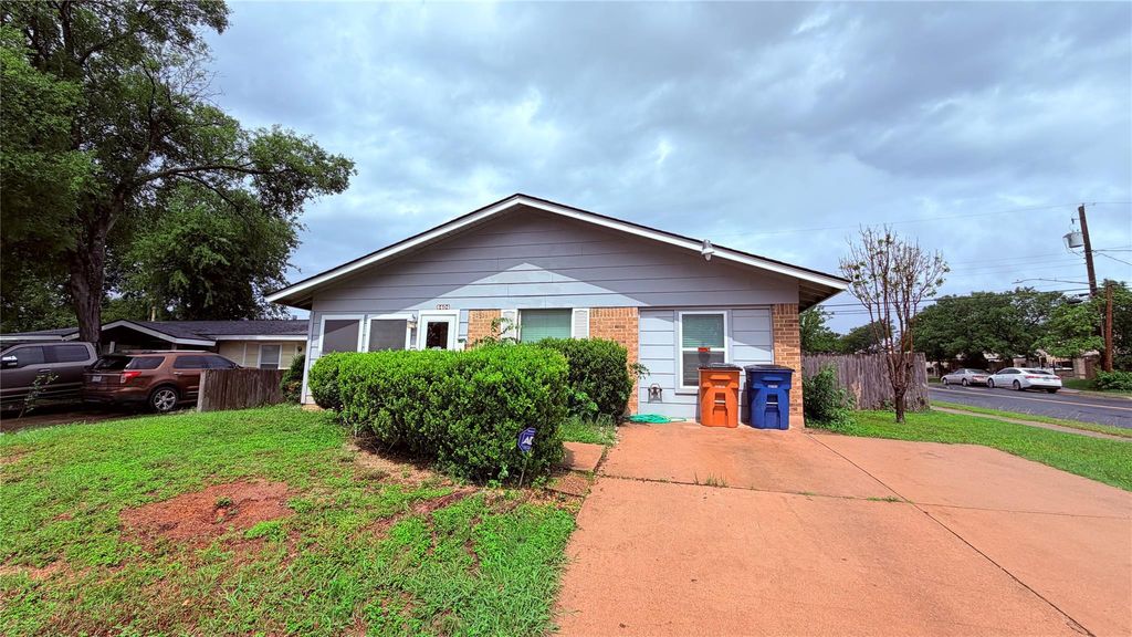 Photo of 8404 Maine DR, Austin, TX 78758 (MLS # 2450584)